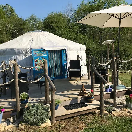 French Fields Luxury Glamping Original Mongolian Yurt *