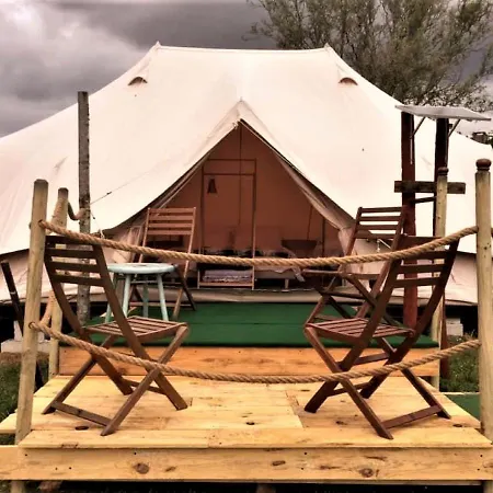 French Fields Luxury Glamping Original Mongolian Yurt Le-Vieux-Cerier