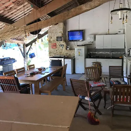 Luxe tent French Fields Luxury Glamping Original Mongolian Yurt Le-Vieux-Cerier