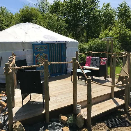 French Fields Luxury Glamping Original Mongolian Yurt Luxe tent Le-Vieux-Cerier