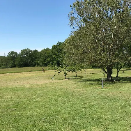 French Fields Luxury Glamping Original Mongolian Yurt Le-Vieux-Cerier